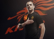 开云下载-牙买加闪电战碾压国际米兰？凯恩跨界扮演关键先生的启示