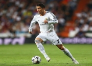 开云体育-智利风暴席卷米兰城，苏亚雷斯导演完美胜利，蓝黑军团防线溃败