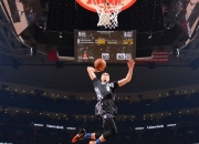 开云体育app-梅赛德斯力克阿斯顿马丁，佩雷兹状态火热预示红牛内部分量？