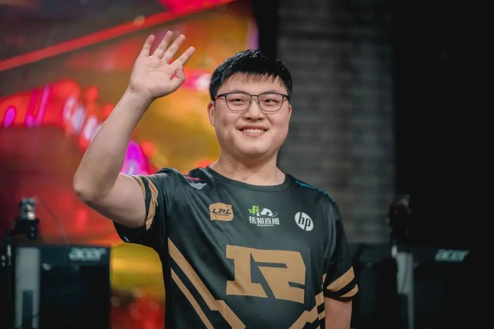 关于RNG绝地反击NS，Uzi惊艳世界的信息