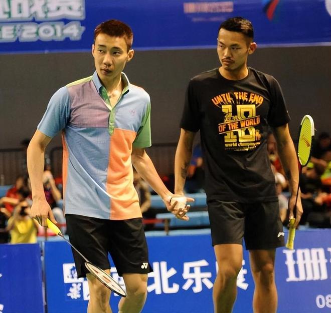 包含法国羽毛球队险胜印尼羽毛球队，林丹统治全场的词条