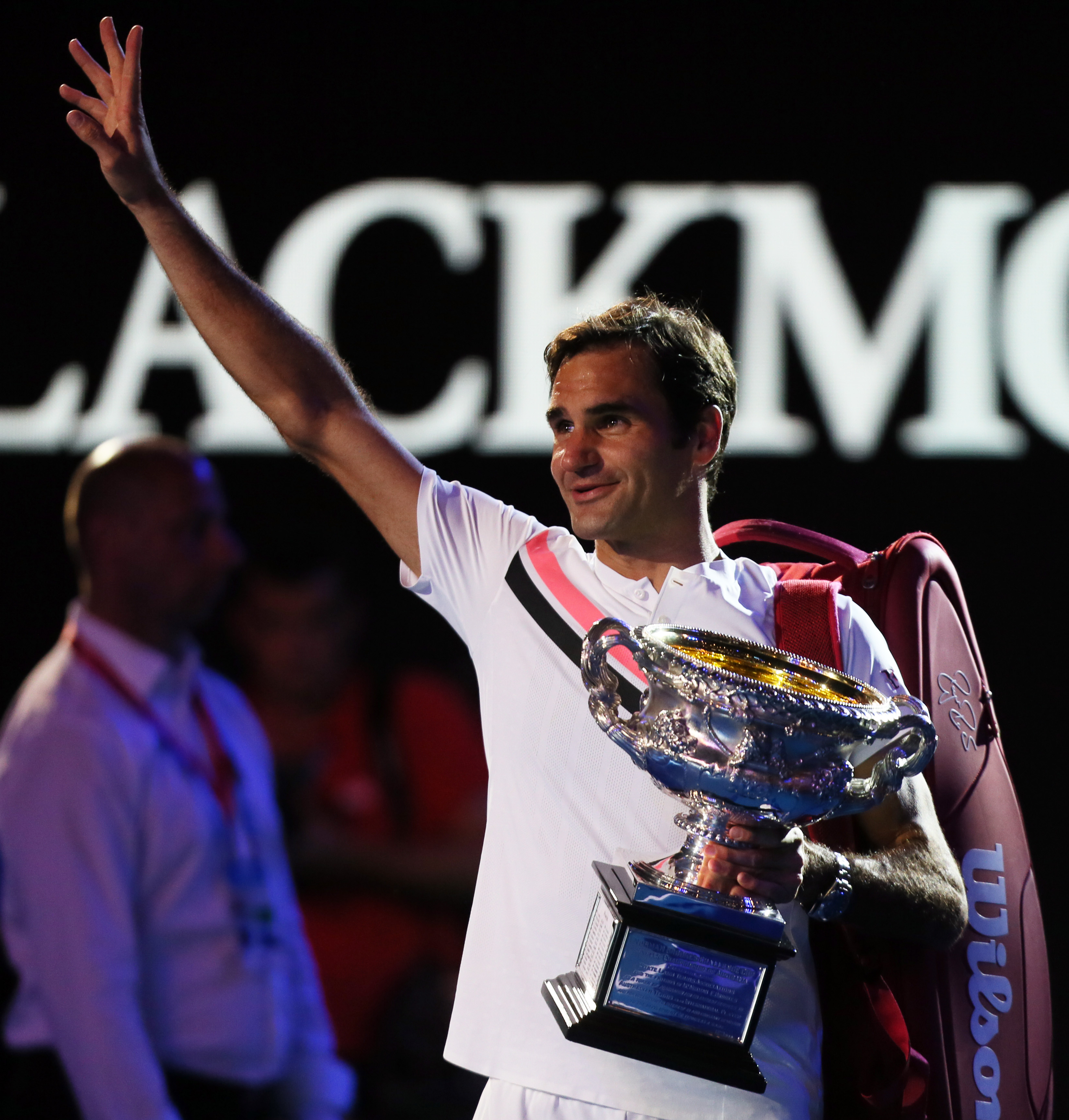 欧洲网球队绝地反击德国网球队，费德勒关键制胜的简单介绍