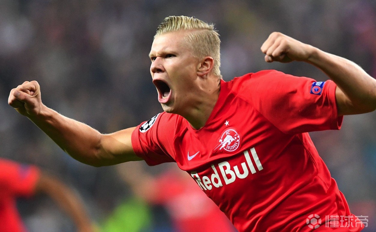 多特蒙德横扫那不勒斯，埃尔林惊艳世界