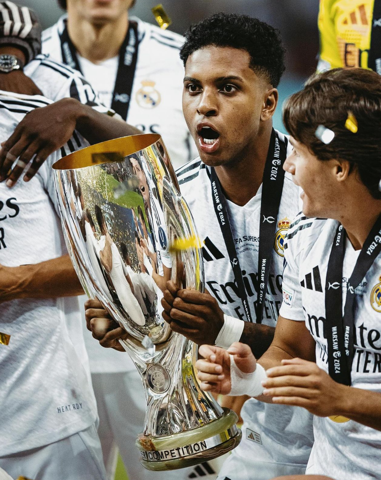 关于德国男篮绝杀加拿大男篮，戈贝尔送出助攻的信息