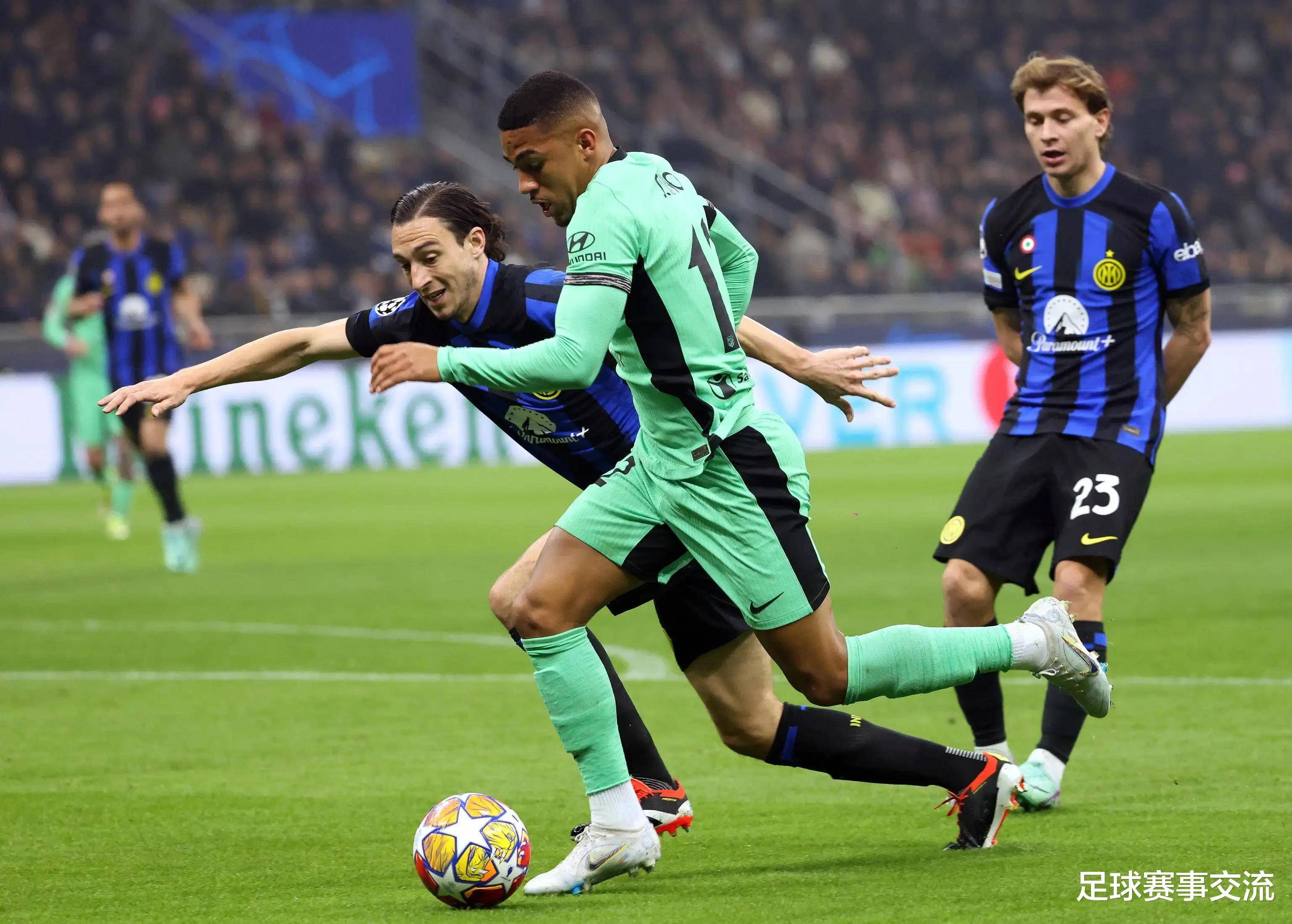 关于足球赛事精彩纷呈，看官们尽享视听盛宴的信息