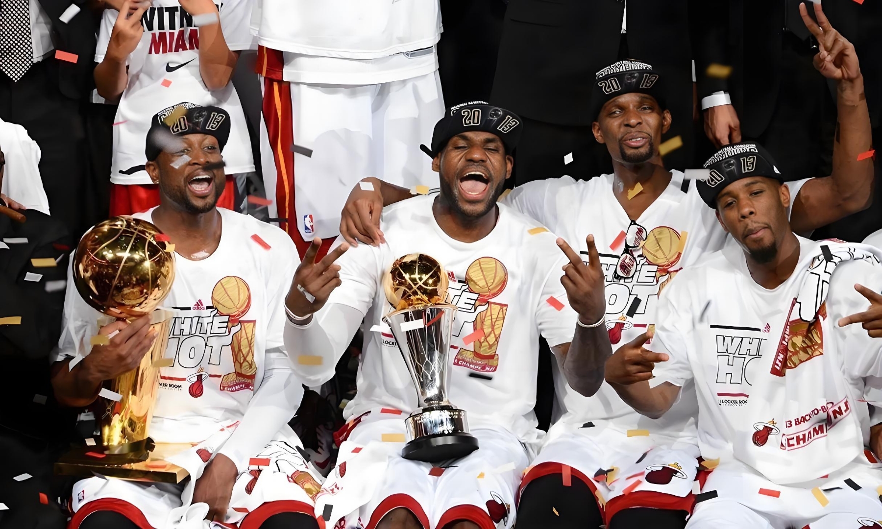 死命苦战！球员前赴后继力争胜利