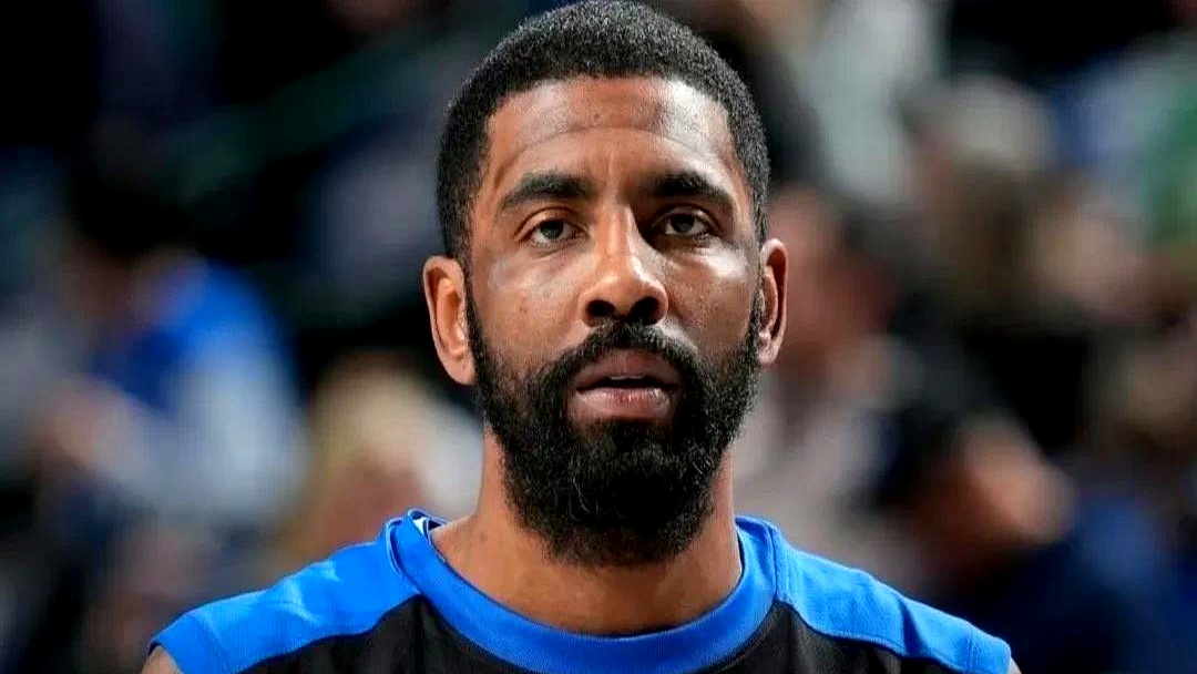 包含鹈鹕血洗希腊男篮，欧文送出助攻的词条