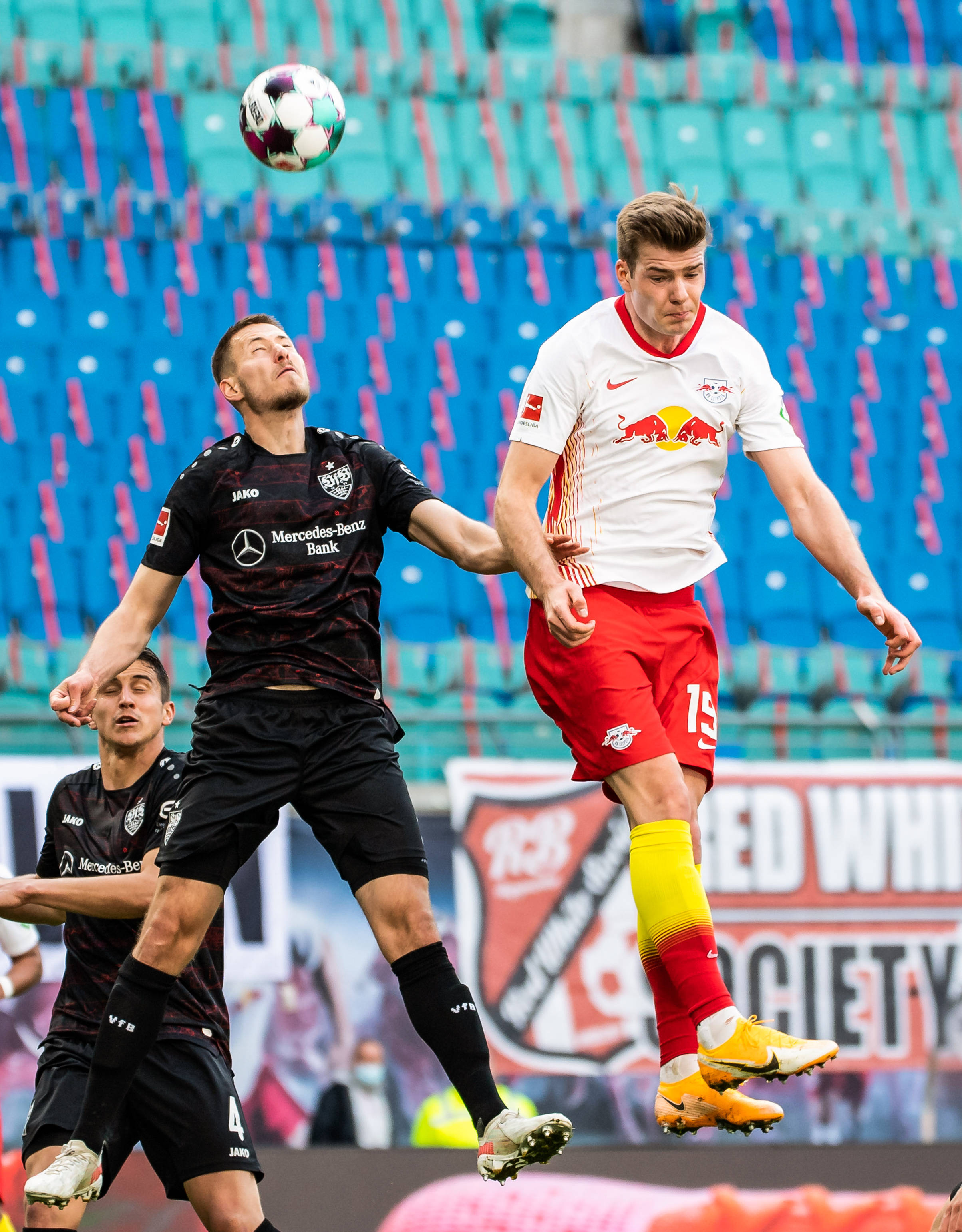 关于斯图加特德甲表现出色，备受关注的信息