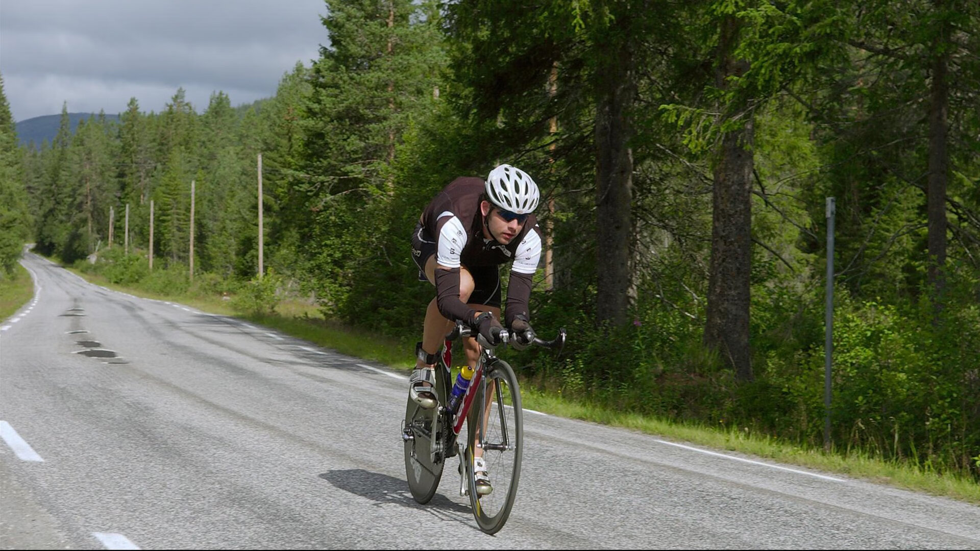三笘薰的加冕时刻，切尔西式铁血终结尼日利亚，亚洲之光在美加墨世界杯接管比赛